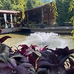 Hotel Rritja E Koranit Tushemisht