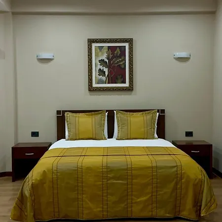 Hotel Rritja E Koranit 4*