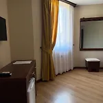 Rritja E Koranit Hotel