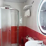 Hotel Rritja E Koranit 4*